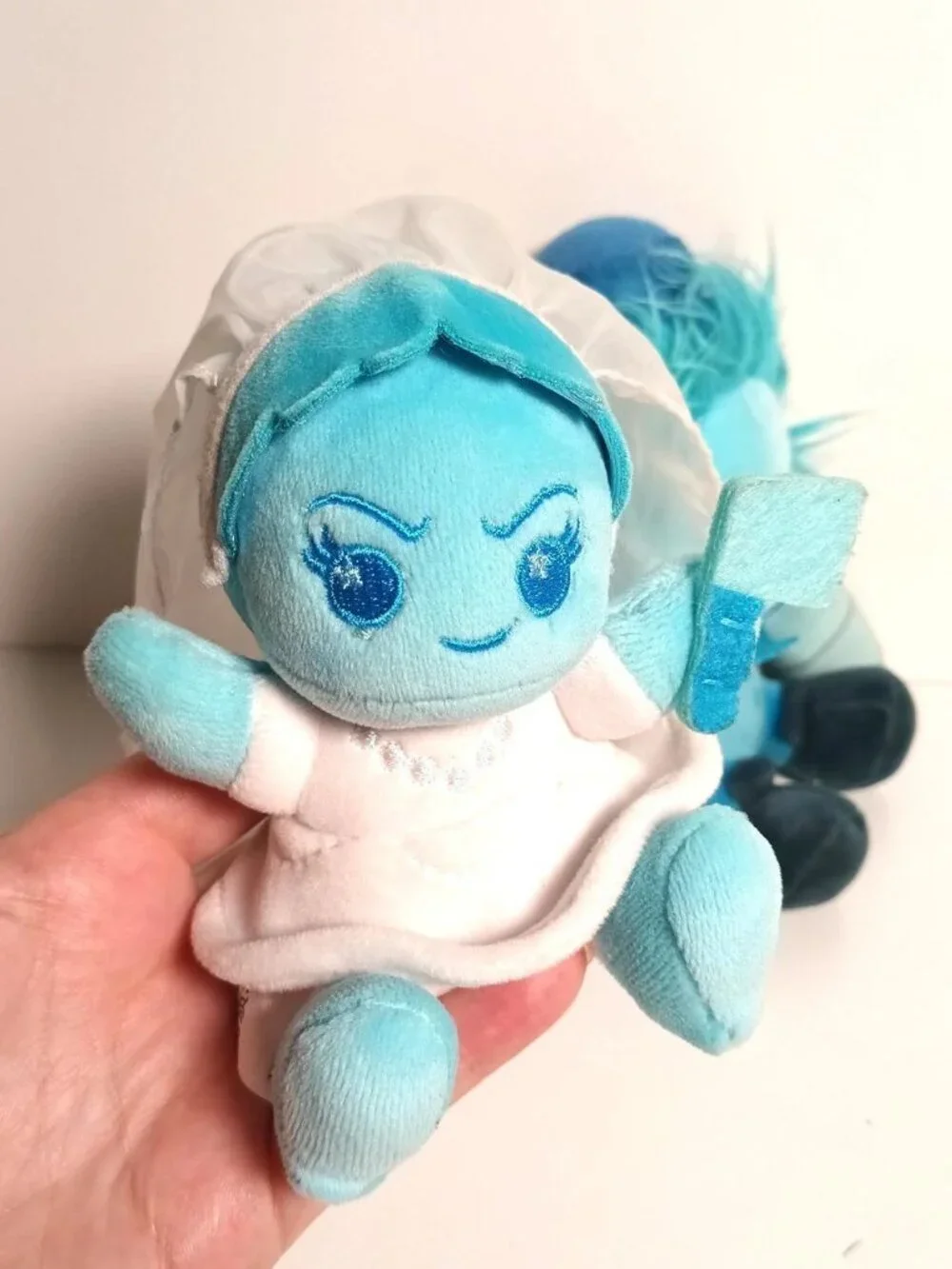 Disney Parks Wishables Haunted Mansion Hatbox Ghost & Constance Hatchaway Plush